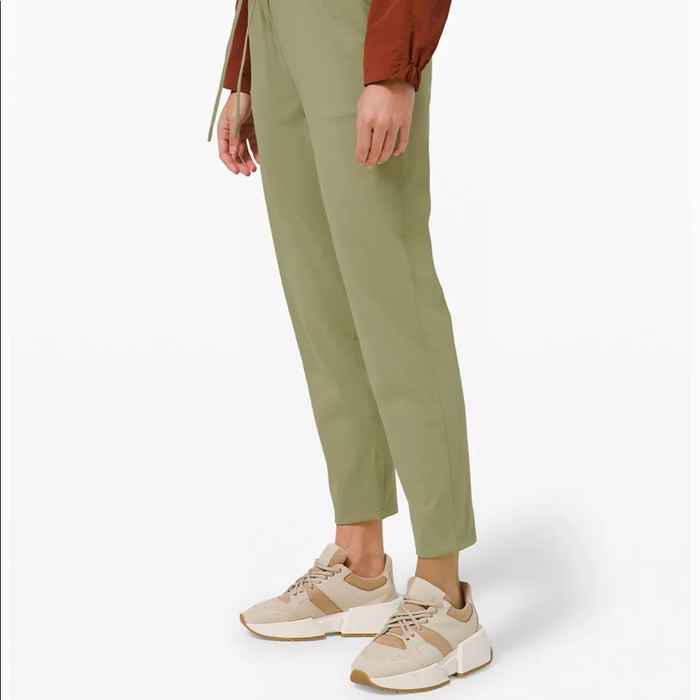 LuluLemon Keep Moving Pant 7/8 High-Rise